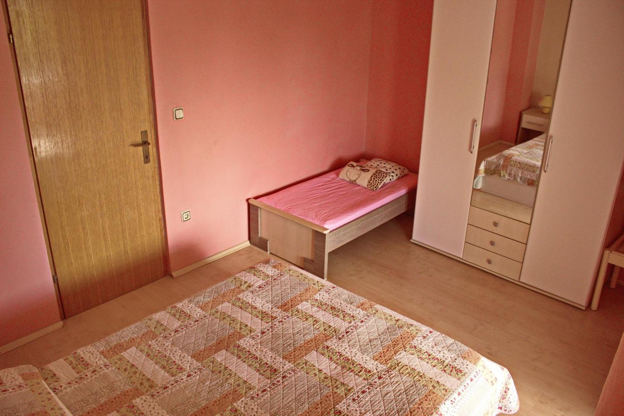 Apartments By The Sea Nin, Zadar - 12890 Kamer foto